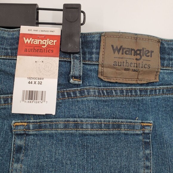 Wrangler Authentics Classic Stright CUt Jeans Denim Pants Men Size 44 x 32 NWT - Picture 5 of 12